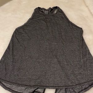 Lululemon top